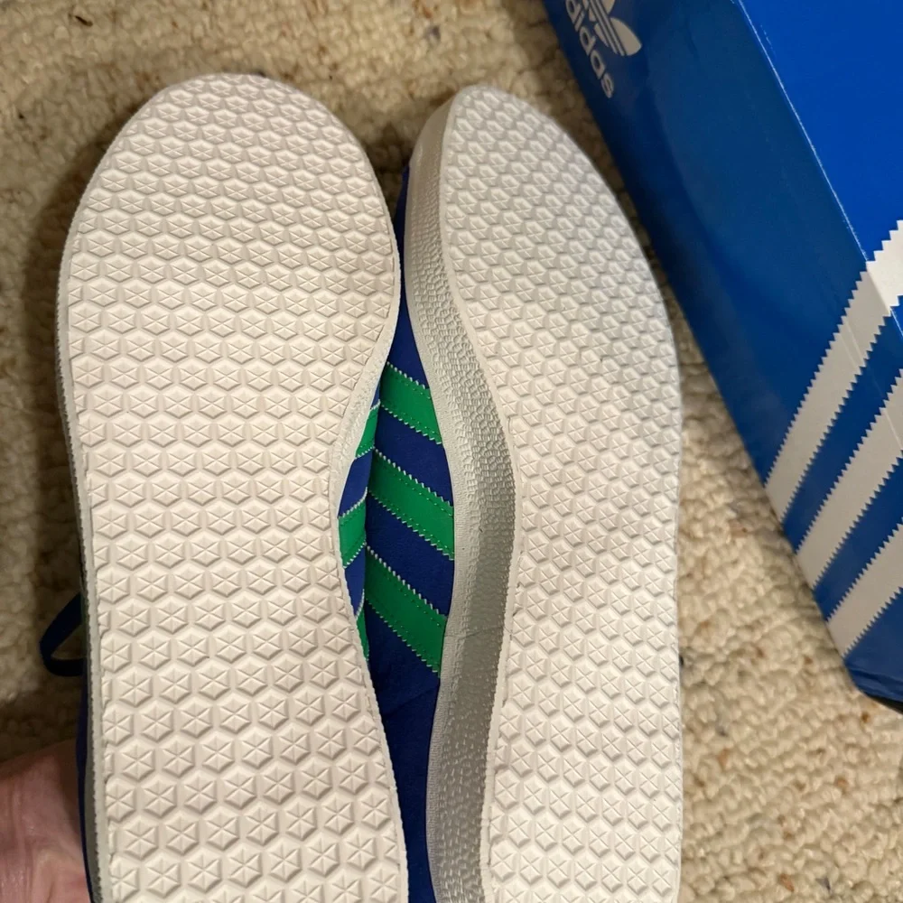 Adidas Gazelle Blue‎ and Green Originals Men’s Size 10 NEW